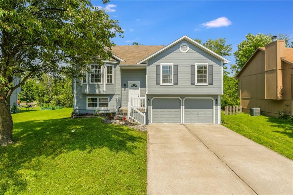 Listing Photo MLS #HMS2551091
