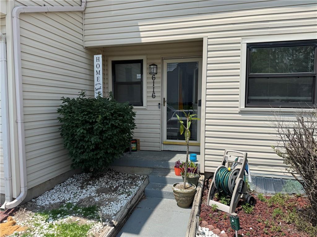 Listing Photo MLS #HMS2551213