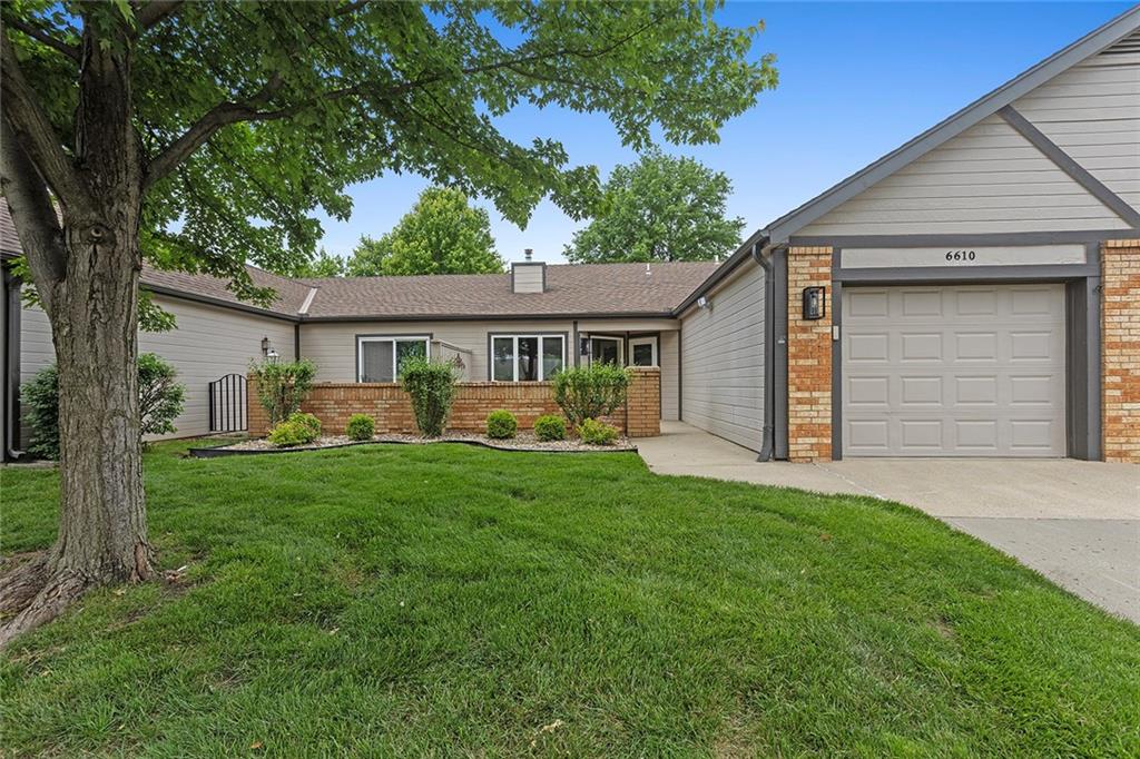 Listing Photo MLS #HMS2551244