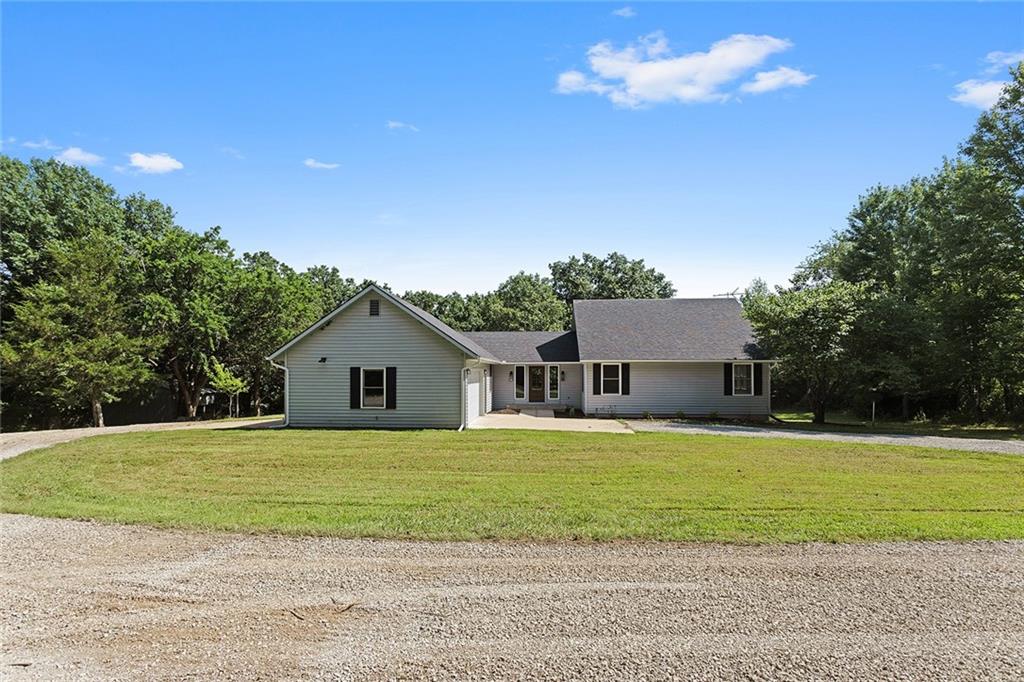 Listing Photo MLS #HMS2551302