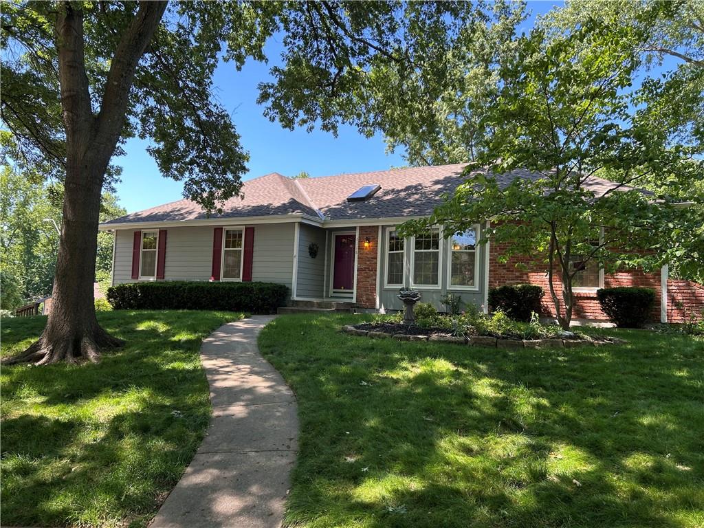 Listing Photo MLS #HMS2551339