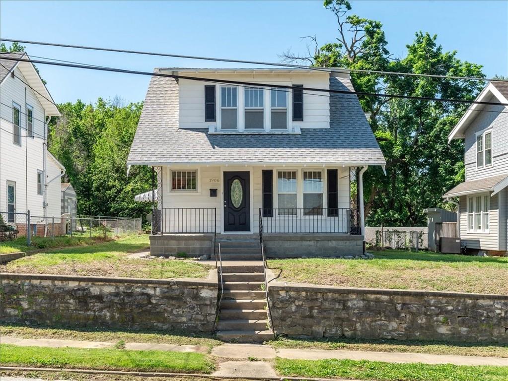 Listing Photo MLS #HMS2551374