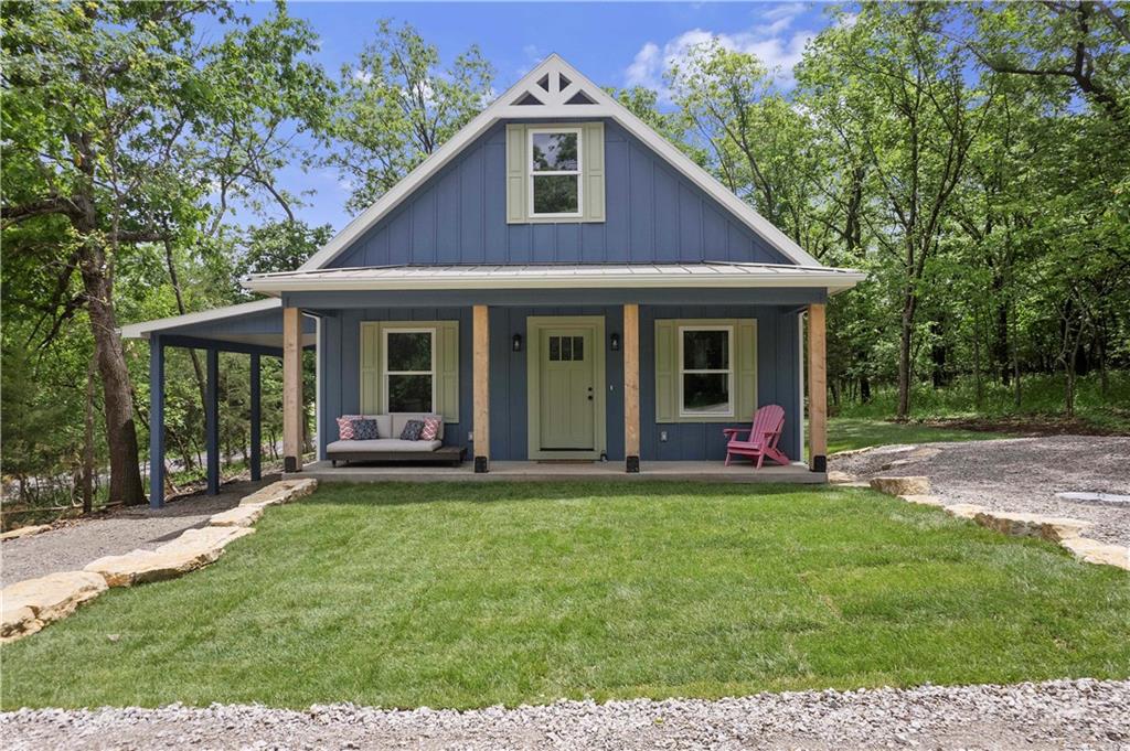 Listing Photo MLS #HMS2551427