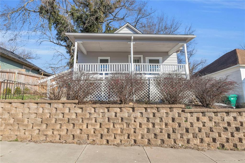Listing Photo MLS #HMS2551500