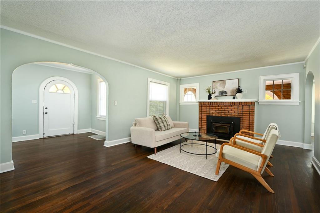 Listing Photo MLS #HMS2551517