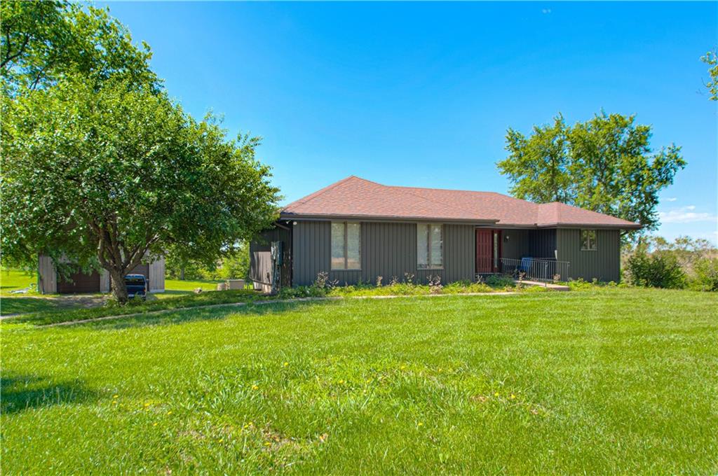 Listing Photo MLS #HMS2551621