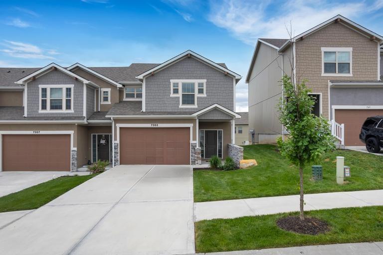Listing Photo MLS #HMS2551689