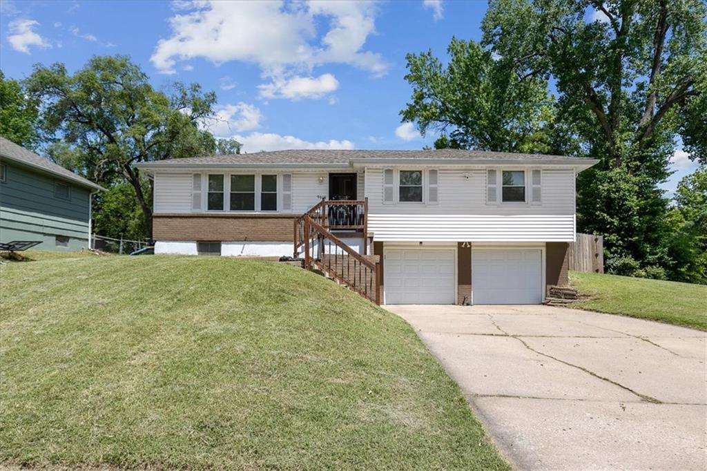 Listing Photo MLS #HMS2551699