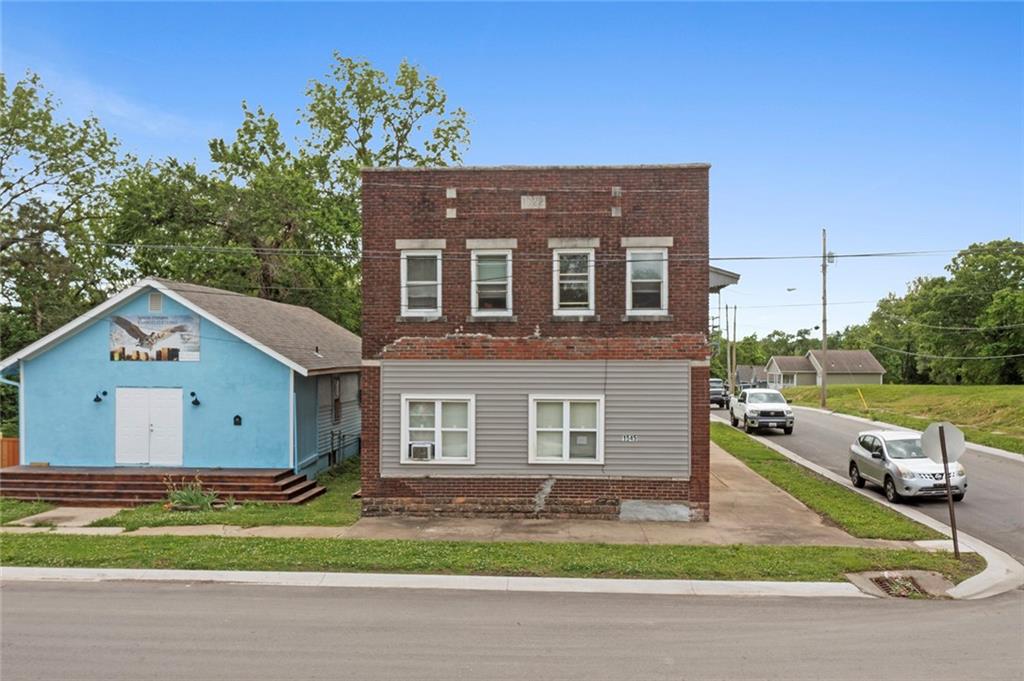 Listing Photo MLS #HMS2551702