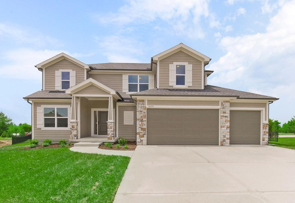 Listing Photo MLS #HMS2551745