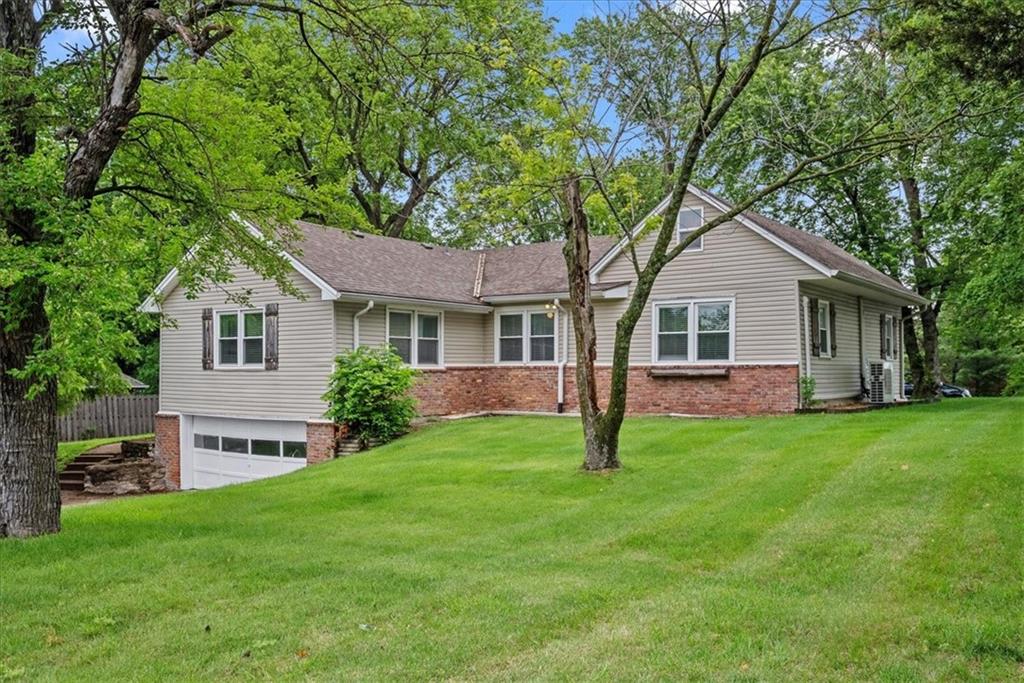 Listing Photo MLS #HMS2551760