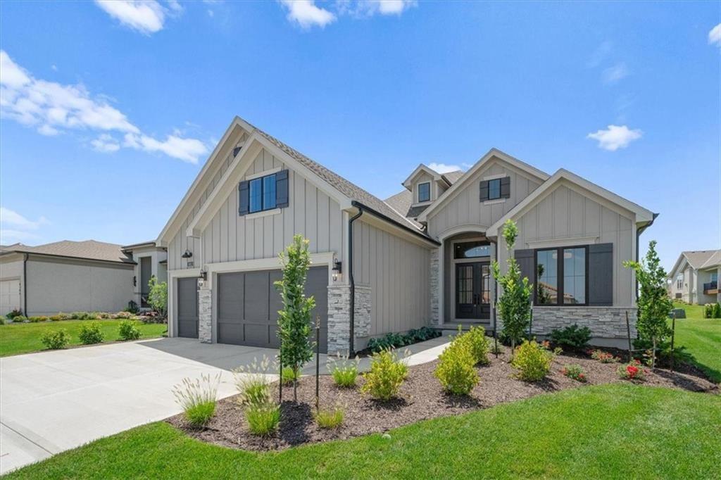Listing Photo MLS #HMS2551839