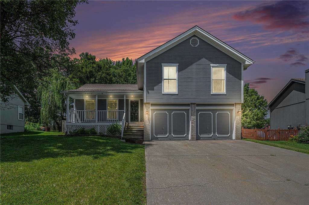 Listing Photo MLS #HMS2551893