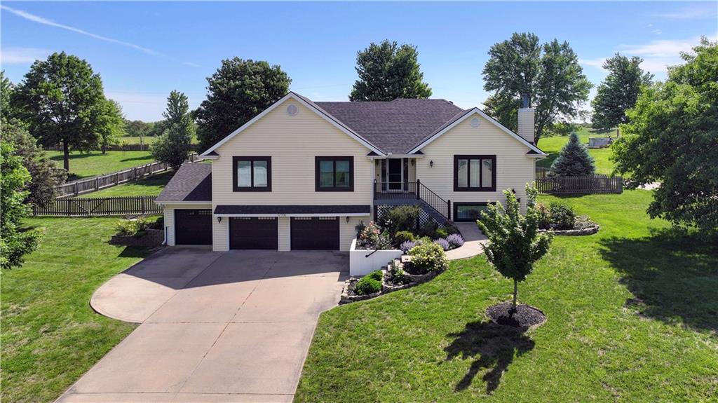 Listing Photo MLS #HMS2551920