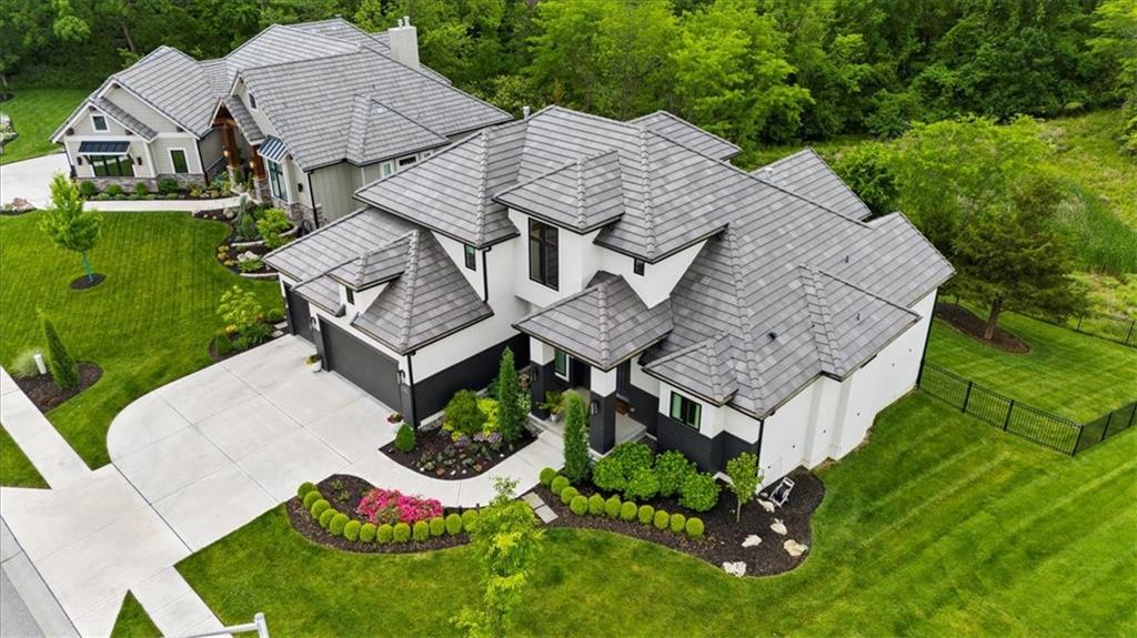 Listing Photo MLS #HMS2552081