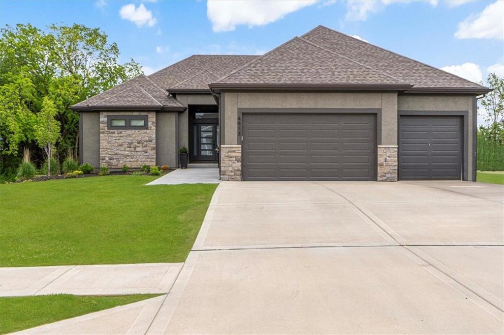 Listing Photo MLS #HMS2552083