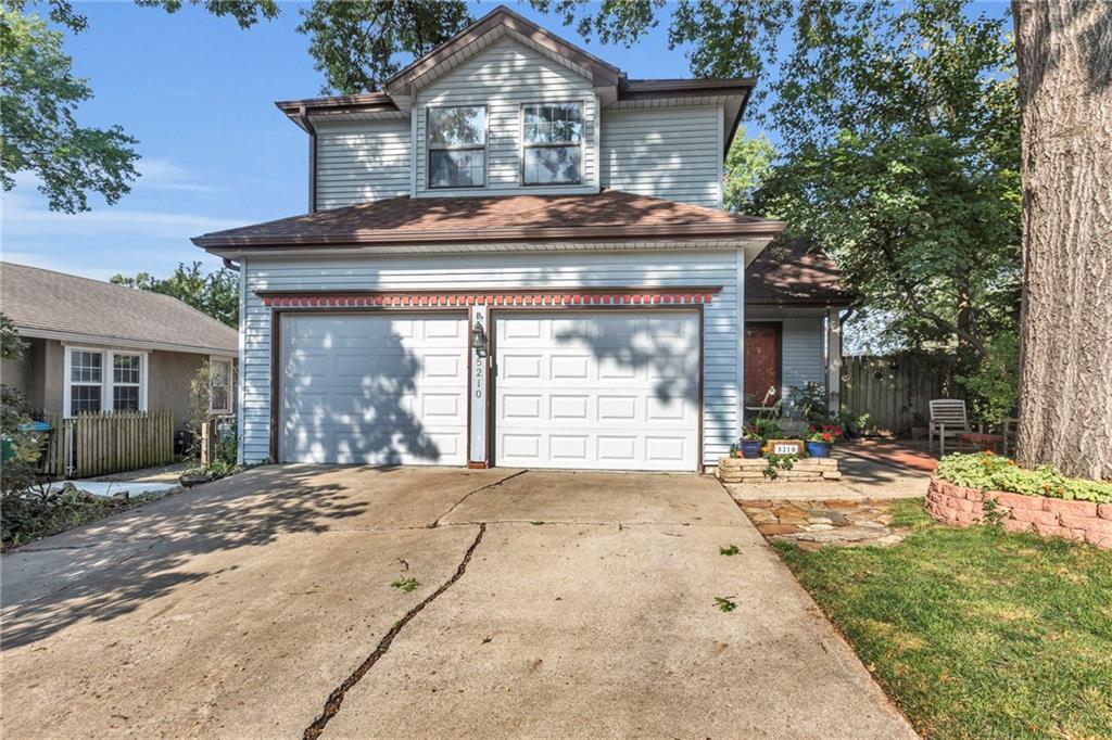 Listing Photo MLS #HMS2552096
