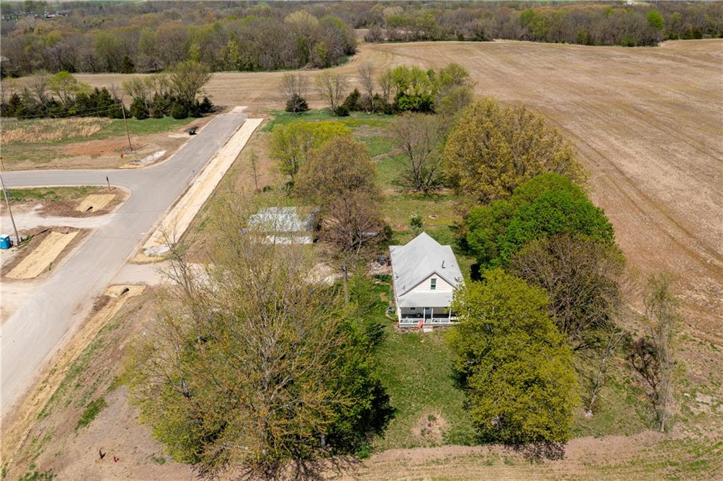 Listing Photo MLS #HMS2552143