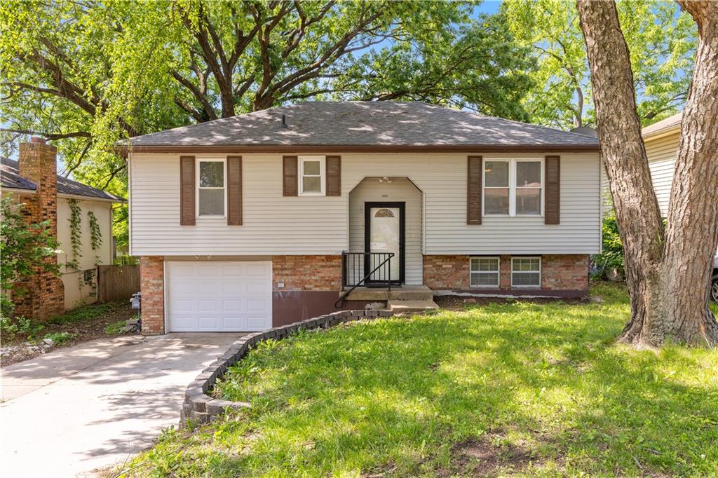 Listing Photo MLS #HMS2552283