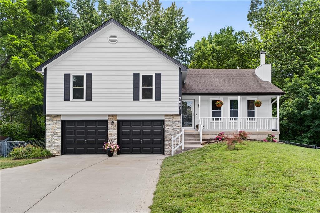 Listing Photo MLS #HMS2552321