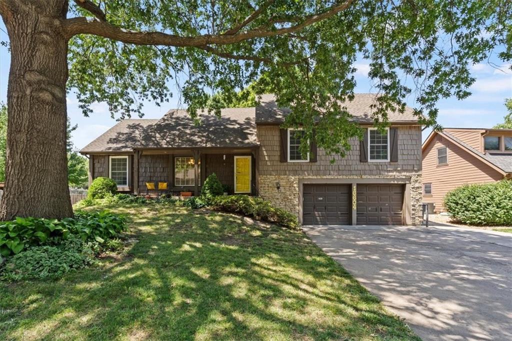 Listing Photo MLS #HMS2552322