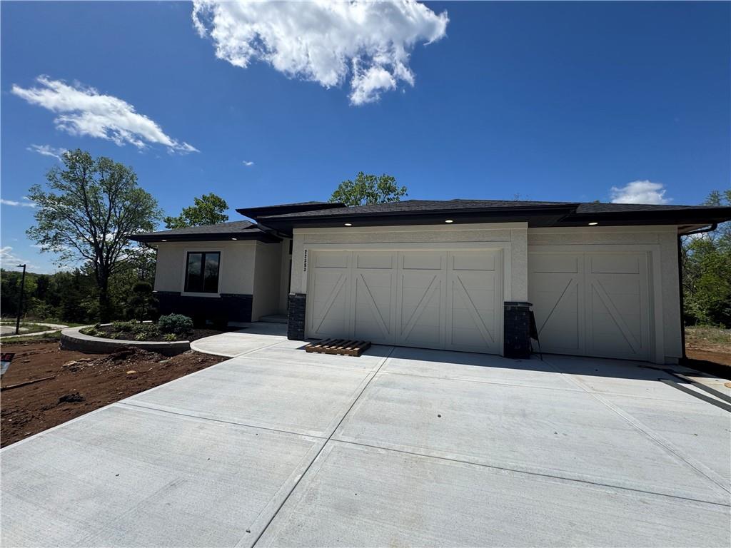 Listing Photo MLS #HMS2552410