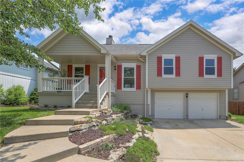 Listing Photo MLS #HMS2552411