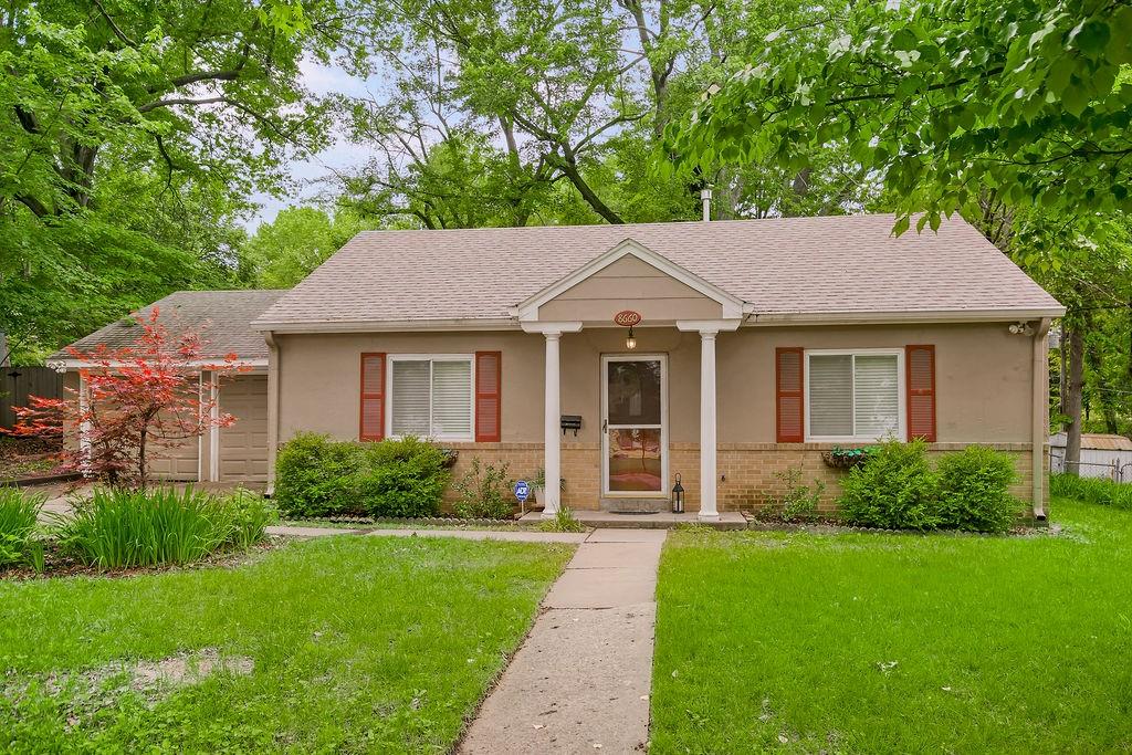 Listing Photo MLS #HMS2552429