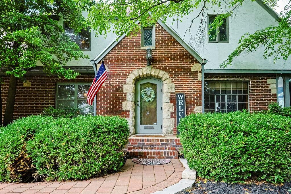 Listing Photo MLS #HMS2552445