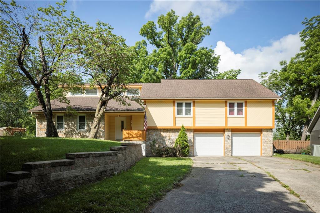 Listing Photo MLS #HMS2552514