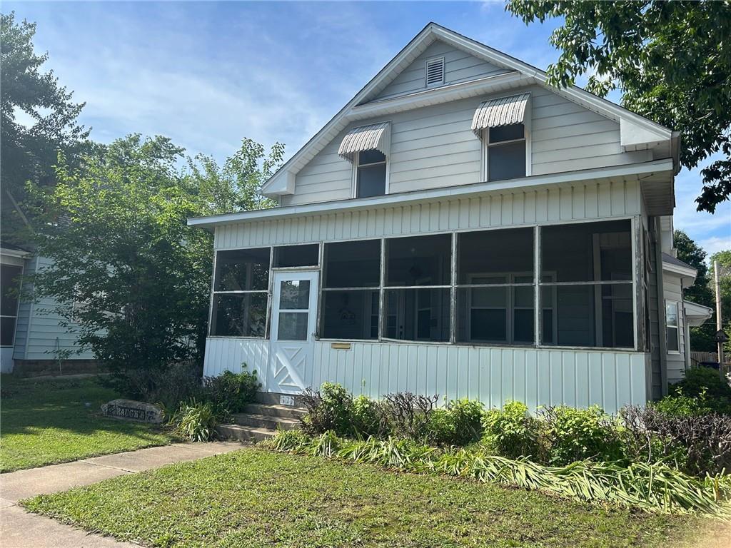 Listing Photo MLS #HMS2552616