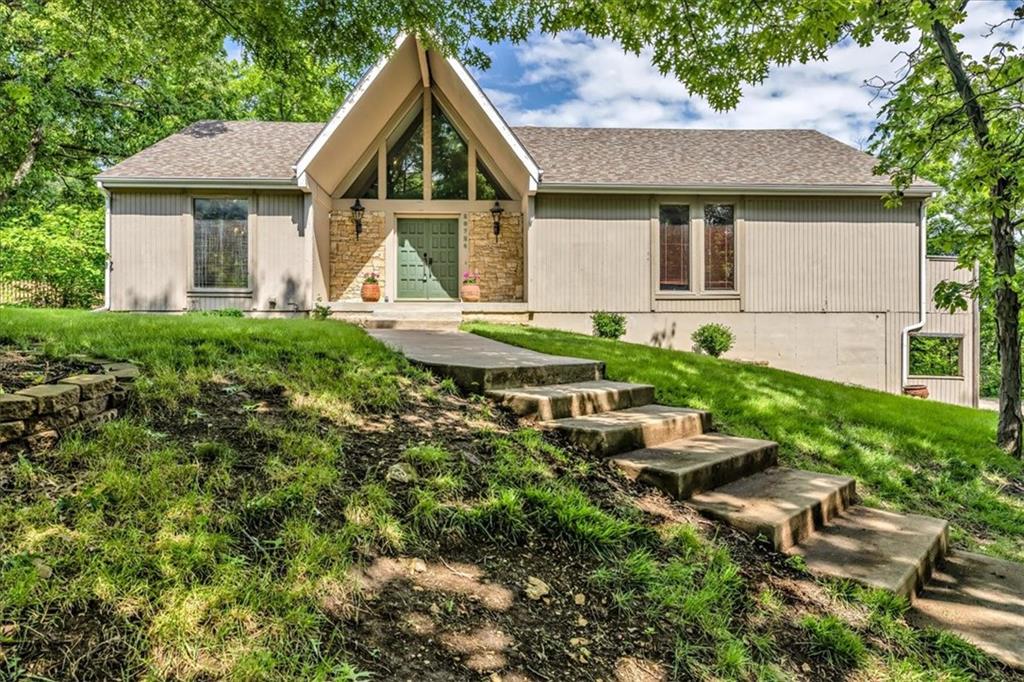 Listing Photo MLS #HMS2552670