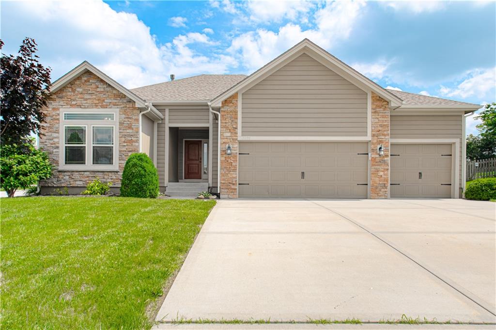 Listing Photo MLS #HMS2552834
