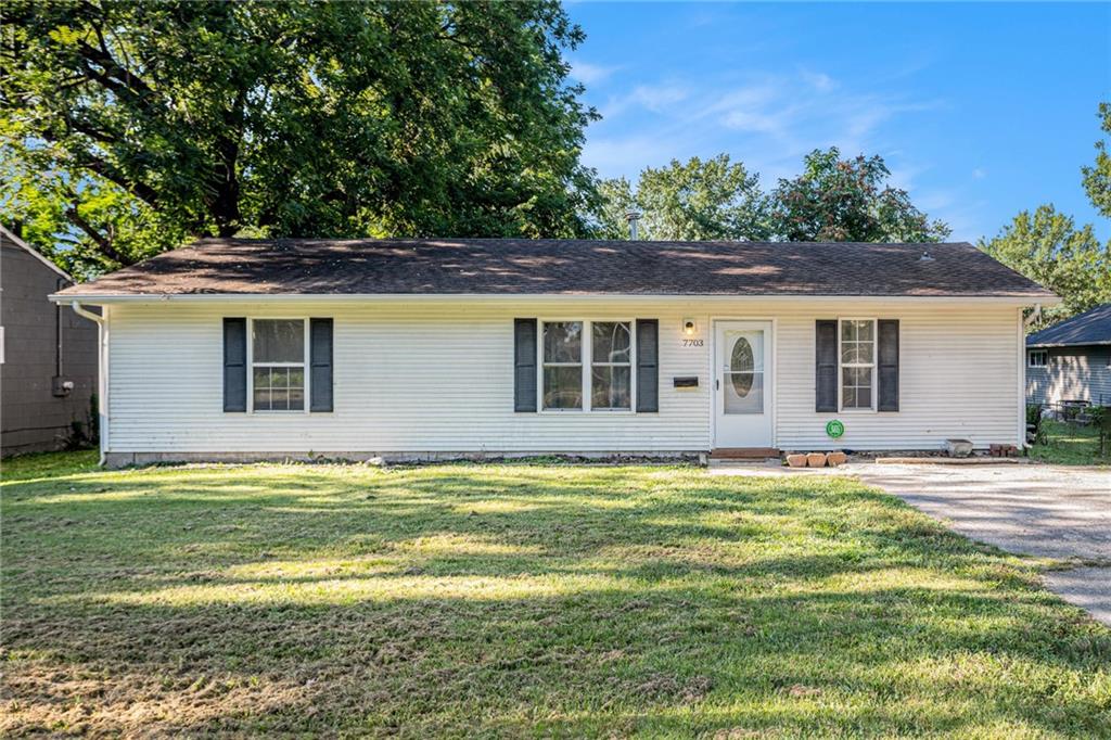Listing Photo MLS #HMS2552850