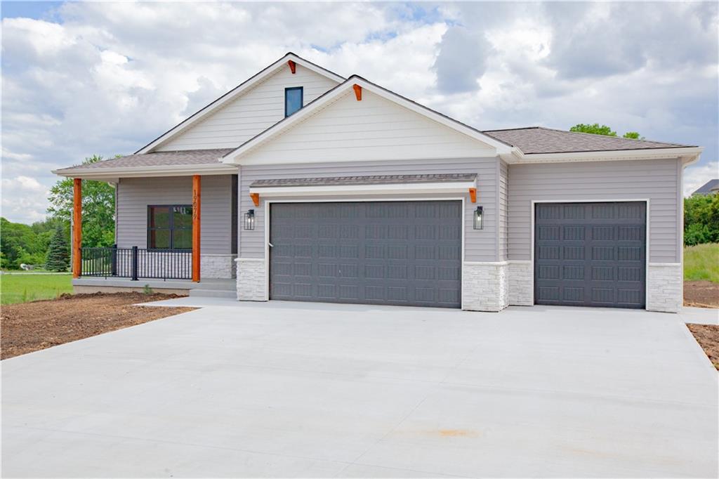 Listing Photo MLS #HMS2552865
