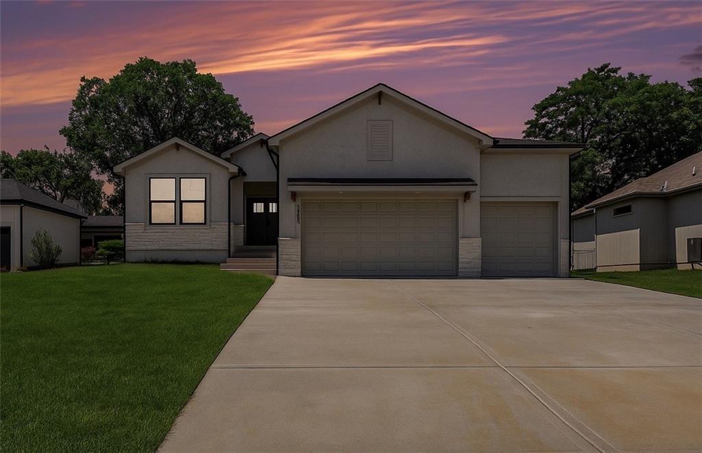 Listing Photo MLS #HMS2552872