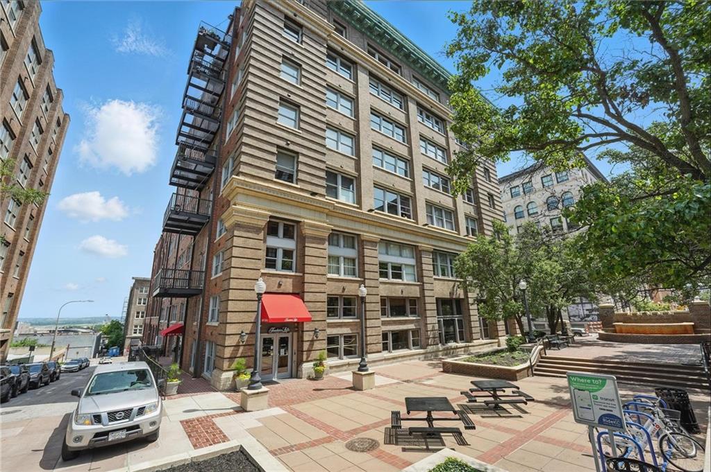 Listing Photo MLS #HMS2552878