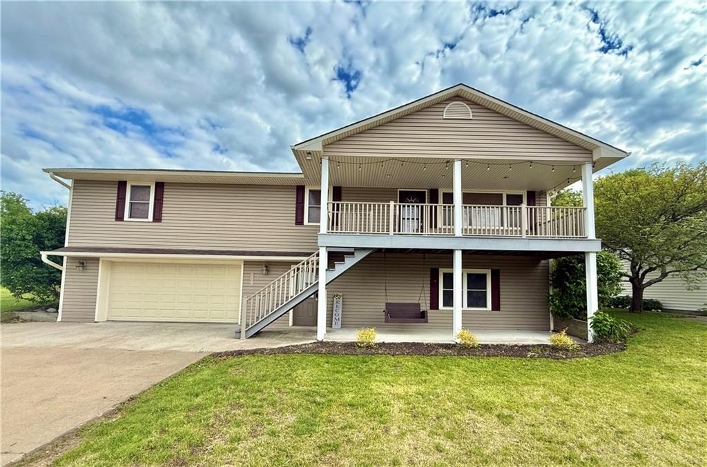 Listing Photo MLS #HMS2552881