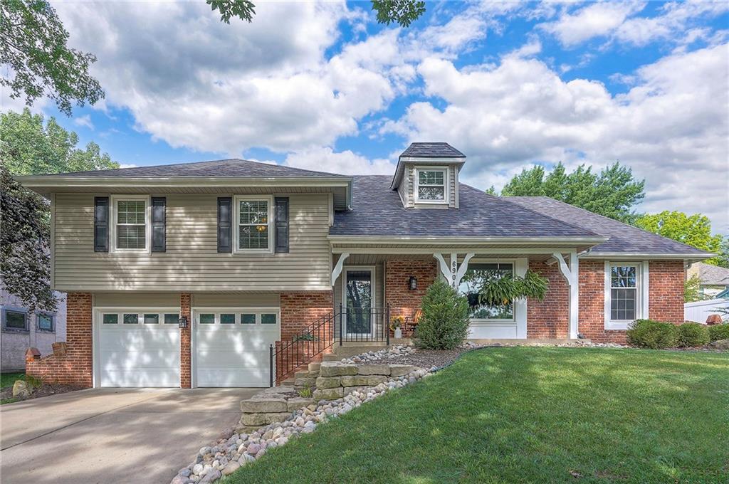 Listing Photo MLS #HMS2552904