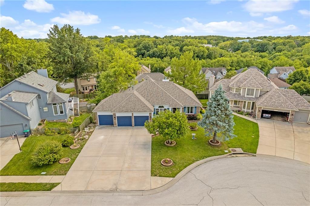 Listing Photo MLS #HMS2552996