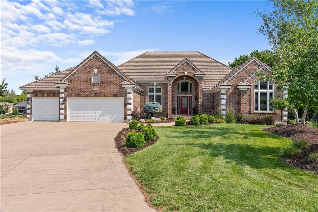 Listing Photo MLS #HMS2553014