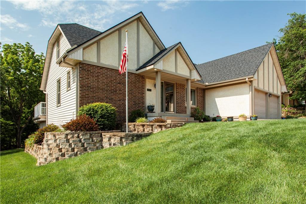 Listing Photo MLS #HMS2553018