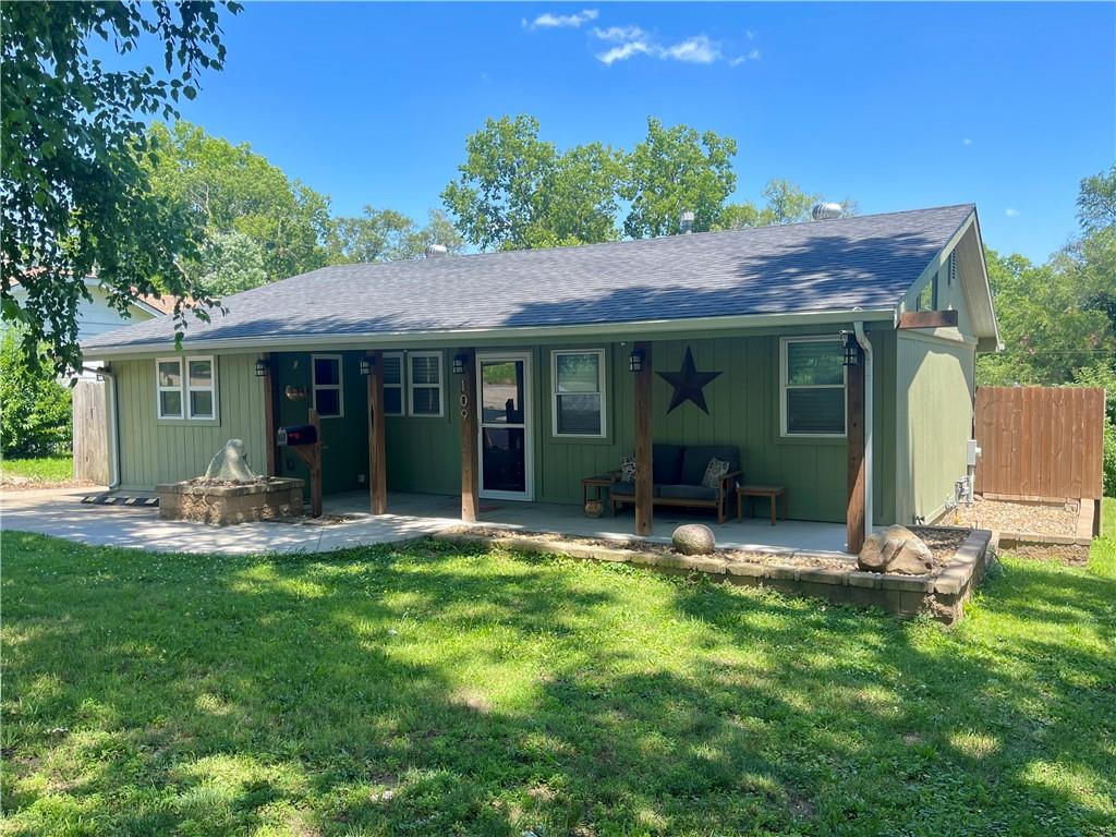 Listing Photo MLS #HMS2553067