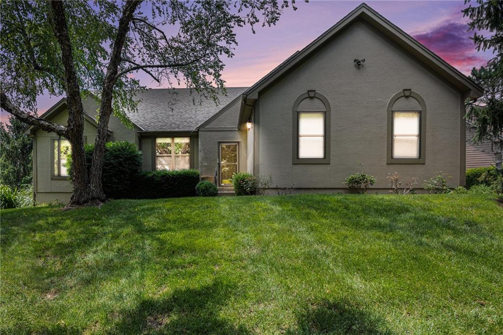 Listing Photo MLS #HMS2553112