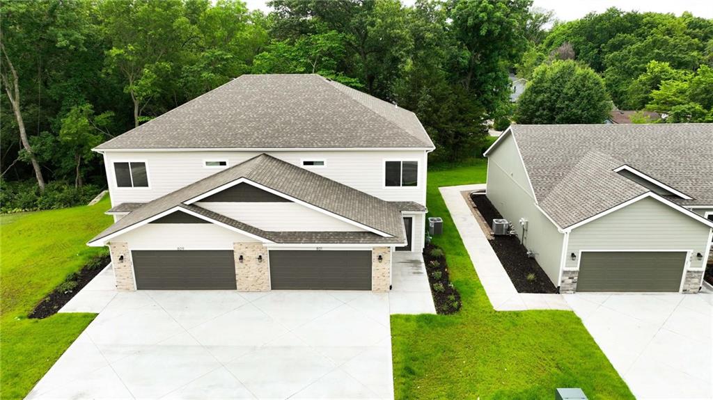 Listing Photo MLS #HMS2553129