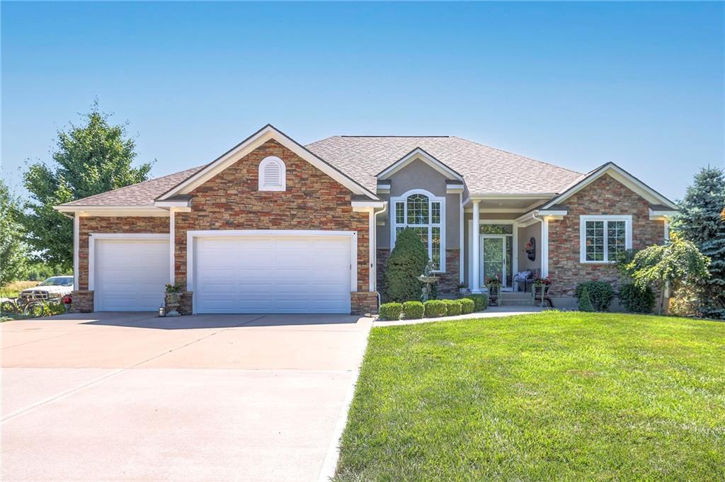 Listing Photo MLS #HMS2553154