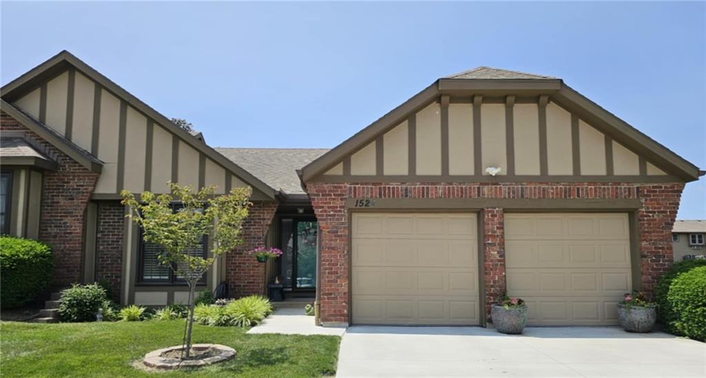 Listing Photo MLS #HMS2553155