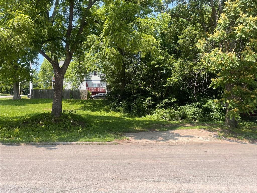 Listing Photo MLS #HMS2553159