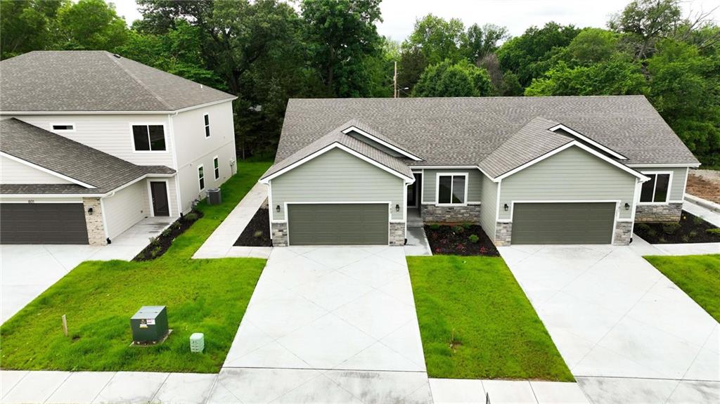 Listing Photo MLS #HMS2553207