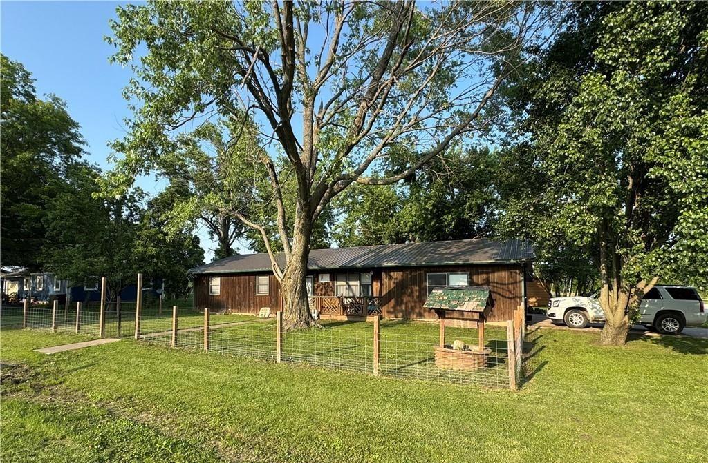 Listing Photo MLS #HMS2553242
